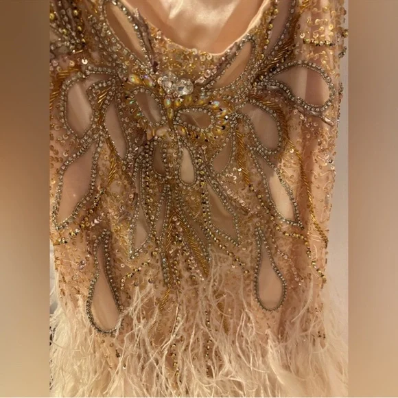 Terani Couture Prom Dress - Picture 5 of 9